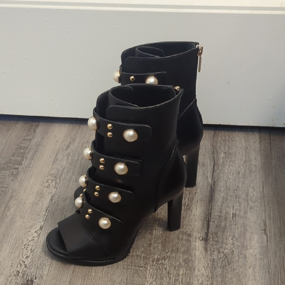 karl Lagerfield Paris Brayden Studded Lug Sole Open Toe Boots NWOT - Picture 3 of 9